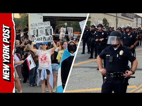 Riot Police Face Off with Anti-ICE Protesters in LA, Setting up Blockade at Federal Building
