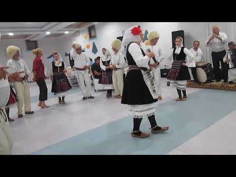 MVI 0118 Stana Germanović (Spikuljica đe sakara) slavle - 50. rođendan Radiše Kecanović