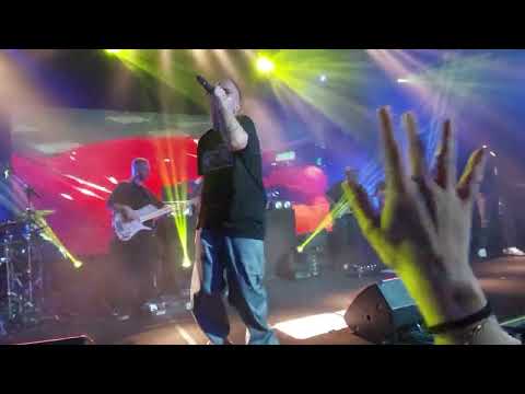 Sottotono Live Milano - Poco male - Outro