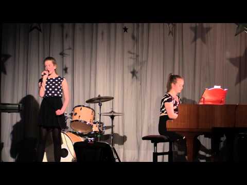 Söngkeppni Selsins 2013   Matthildur og Katla með Án þín