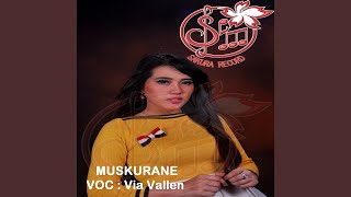 Download lagu Muskurane mp3
