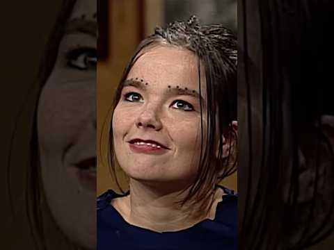 björk : bindi dots - live @ late night with conan o'brien, november, 10th (10-11-1993)