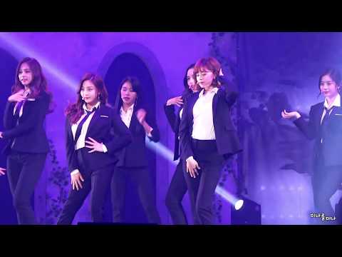 TWICE - Genie (SNSD)