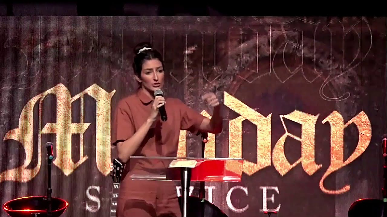 Chamado | Maria Luquet | Monday Service | Projeto Vida