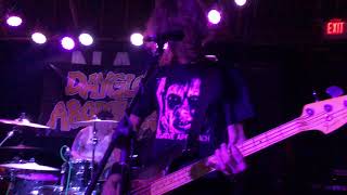 Dayglo Abortions - Inside My Head, Live at the Lookout Lounge, Omaha, NE (6/30/2018)