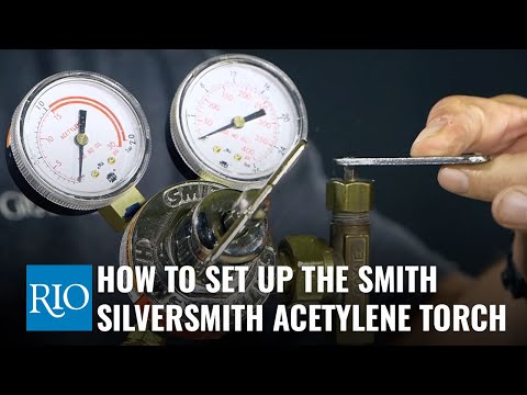 download lagu mp3 mp4 Smith Silversmith, download lagu Smith Silversmith gratis, unduh video klip Smith Silversmith