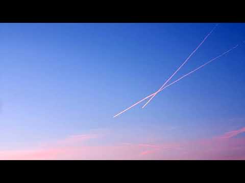 Lchavasse - Contrails