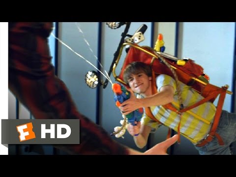 Fred 2: Night of the Living Fred (9/10) Movie CLIP - Blasting the Vampires (2011) HD