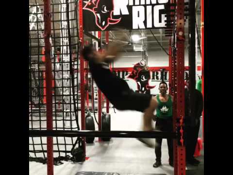 Ninjorio on flying bar