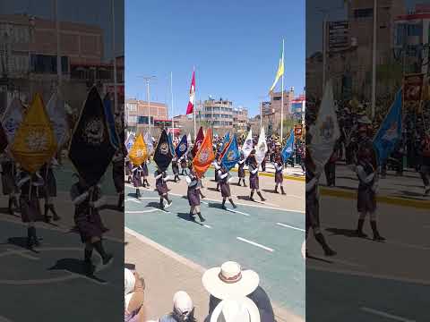 La gran banda unificada de colegios técnicos San Miguel, San Román, Puno, Perú. #desfile 