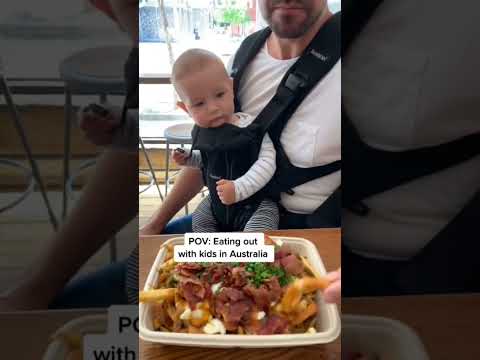 Pov : eating out with kids in Bali @ruth.stephensen