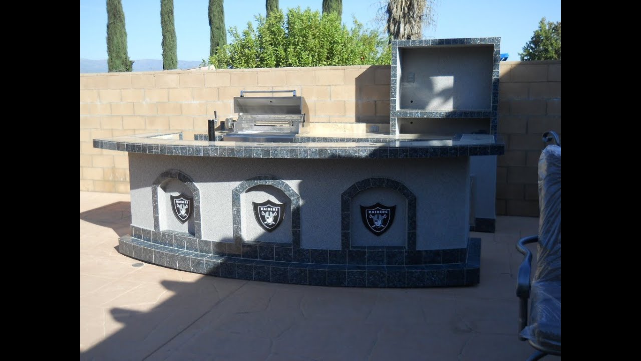 Extreme Backyard Designs - BBQ Islands - BBQ Grills - Patio Furniture - Play Sets