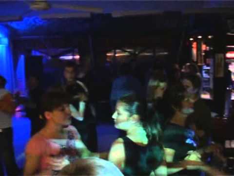 The Connector-Zöld szemem kék