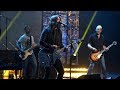 Foo Fighters Take 'The Line'
