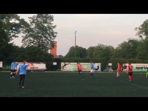 17.05 Kruczki (czerwone) - Gumzamet Fidasz (błękitne)