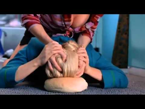 Gwyneth Paltrow & Christina Applegate - Fight Scene "View from the Top "