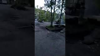 Около площади строят площадку. Чегдомын глазами моей мамочки 😊