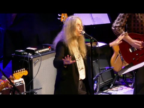 Patti Smith with Lenny Kaye - I Had Too Much to Dream (Last Night) / Hey Joe