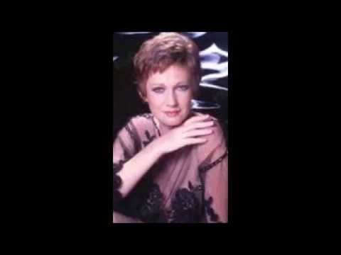 La lettera   Lettura di Carla Gravina da Un uomo mite di Maurizio Carletti