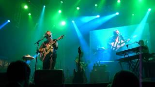 Gaz Coombes - Sub Divider (live @ Porão do Rock Festival 2012)