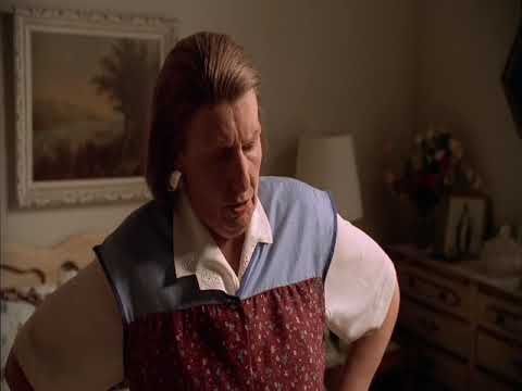 The Sopranos: Uncle Junior Takes Livia's Advice