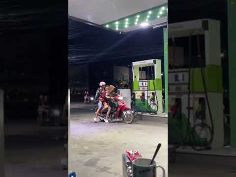 Berto Romero: Piscinas para ricos - El Club de la Comedia