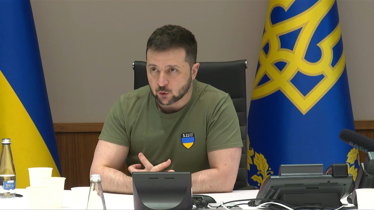 Zelensky repeats warning over Russian nuclear weapons | AFP