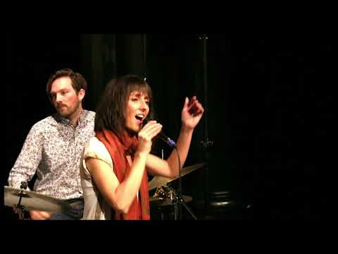 Cécile Andrée SHE KNOWS live