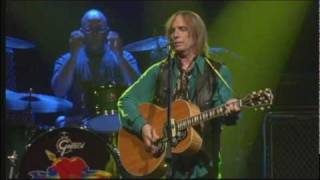 Learning to Fly - Tom Petty w/ Stevie Nicks