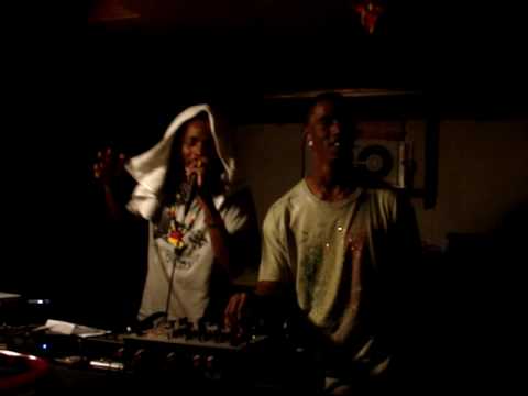 HYAH SLYCE N GANJA FINGAZ LIVE HEMPSTEAD NY