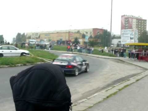 X Rajd Mielecki  - Subaru Impreza(starsza, niebieska) (stacja PKS)