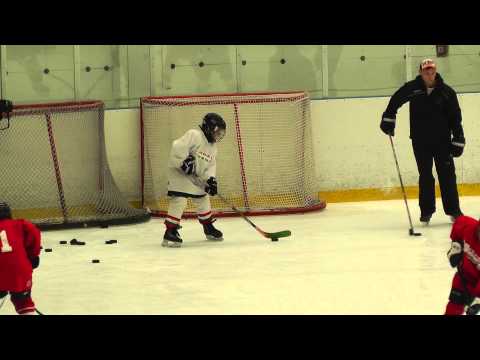 Tatabányai Polipok 2 játékosa a képességfejlesztő táborban.