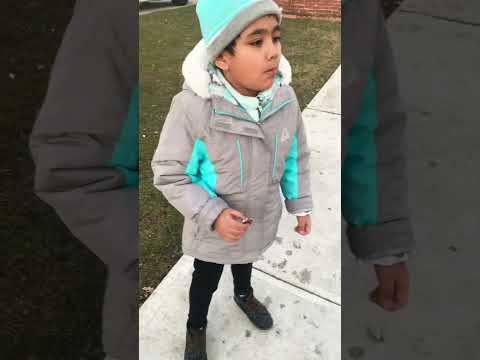 Dairy Milk Oreo chocolate bar!! Srijan eating it! #food #kidsvideo #kids #chocolate