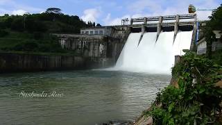 preview picture of video 'Vid 357 - Awesome beauty of the Bhadra dam  & its vast Backwaters'