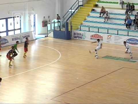 Calcio a 5 - Acqua & Sapone primo exploit