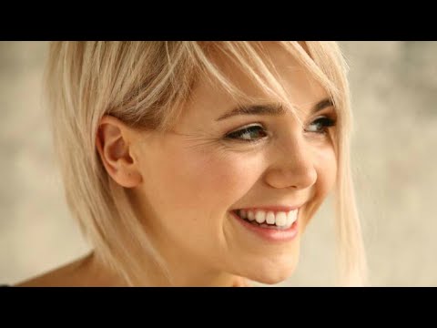 Lucie Vondráčková - Labutí (Živé vystoupení z TV Barandov z roku 2008)