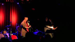 Isobel Campbell &amp; Mark Lanegan - Snake Song live @ Tivoli, Utrecht