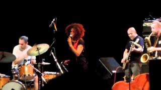 Neneh Cherry & The Thing - Dirt (Ljubljana Jazz Festival 2012)