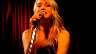 Alexz Johnson, &quot;Chicago&quot; @ the Drake