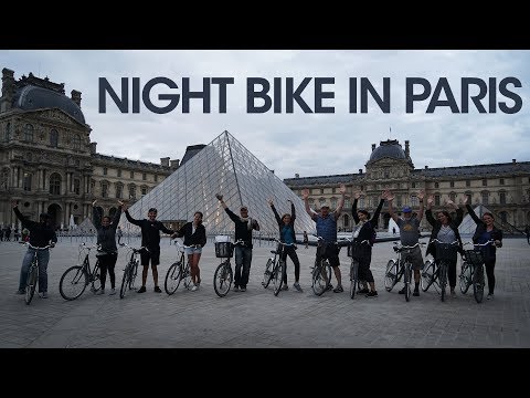 Night Bike Tour in Paris and the Postcards Be Finished! Paris Night Bike Tour