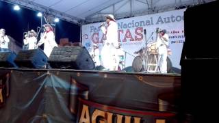 Dame la mano juancho(costumbres del folclor)