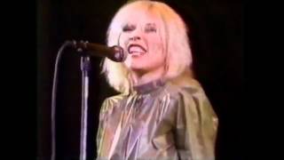 Blondie - Die Young Stay Pretty (Live)