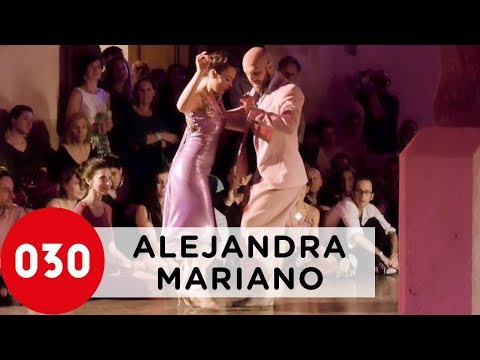  Alejandra Heredia  and  Mariano Otero  are  dancing  to  the  milonga  "  La Mulateada  "  by  Sexteto Milonguero  in  2015