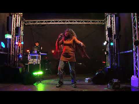 Lori Glori Live- DJ BoBo Medley- Falkensee 08.10.2022