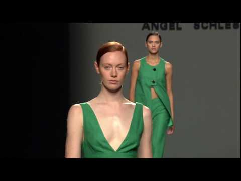 Desfile Ángel Schlesser - MBFWM Primavera/Verano'16