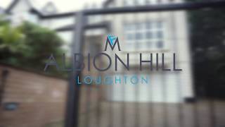Madison Fox - 3 Bedroom 3 bathroom duplex apartment