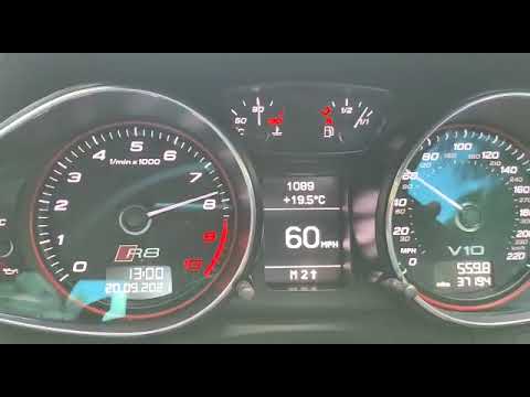 Audi R8 V10 S-TRONIC acceleration. 0-100mph. 0-60 3 seconds, 0-100 7 seconds.
