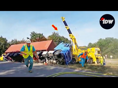 TOTAL IDIOTS AT WORK #798 | Instant Regret Fails Compilation 2025 | Best of the Week