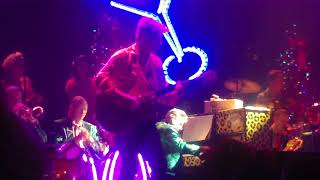 Brian Setzer Orchestra - Here Comes Santa Claus (Genesee Theatre)