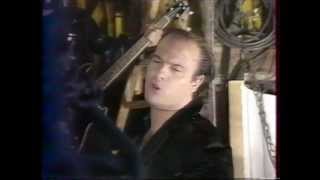 Trust - Serre les poings (French TV / Platine 45)